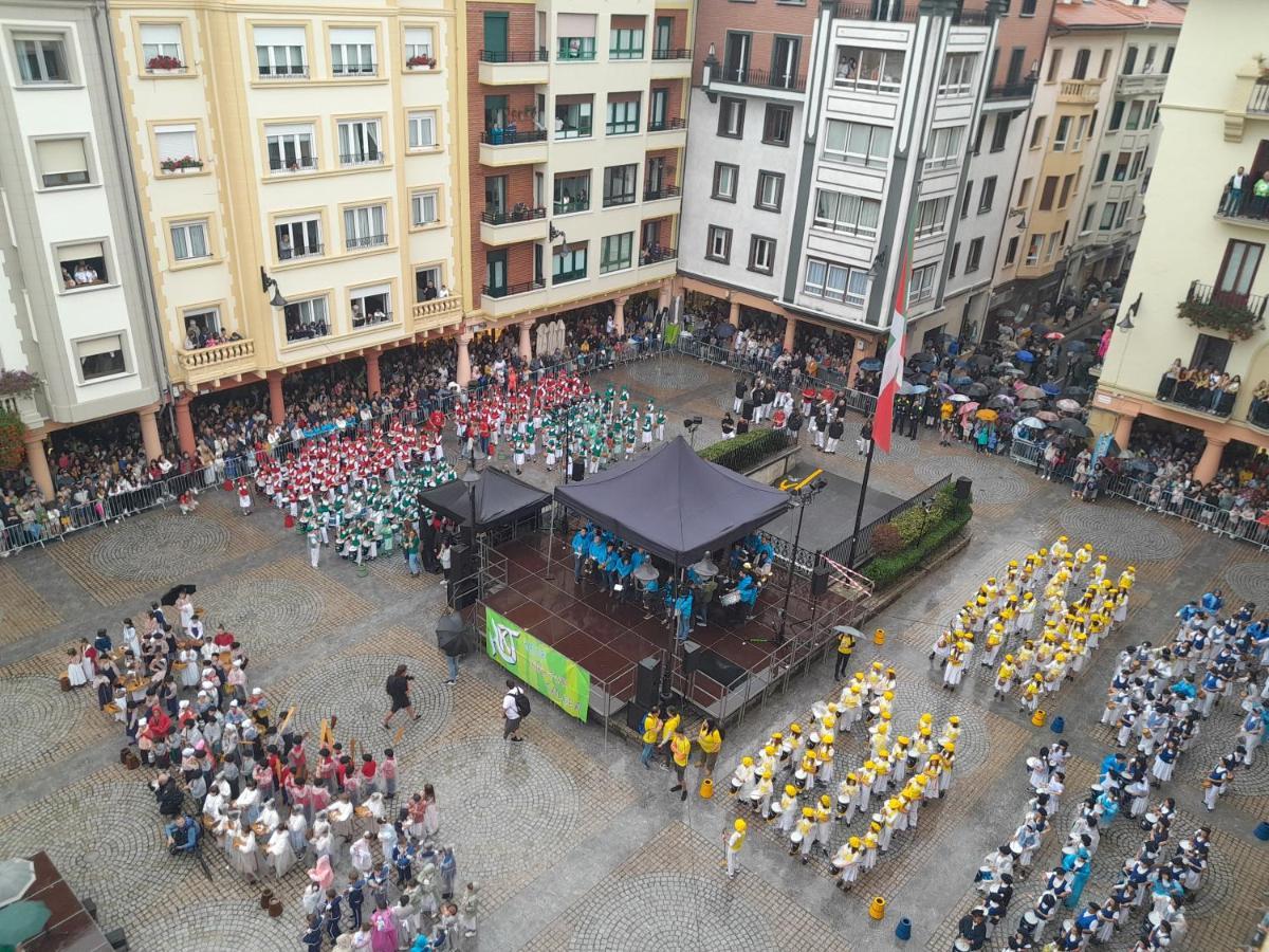 Piso Centrico Amplio-Luminoso Daire Zarautz Dış mekan fotoğraf